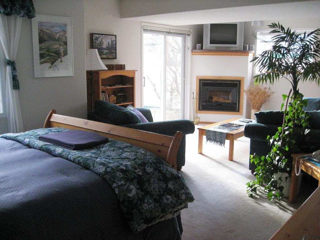 Avens Renaissance B&B Canmore Rom bilde
